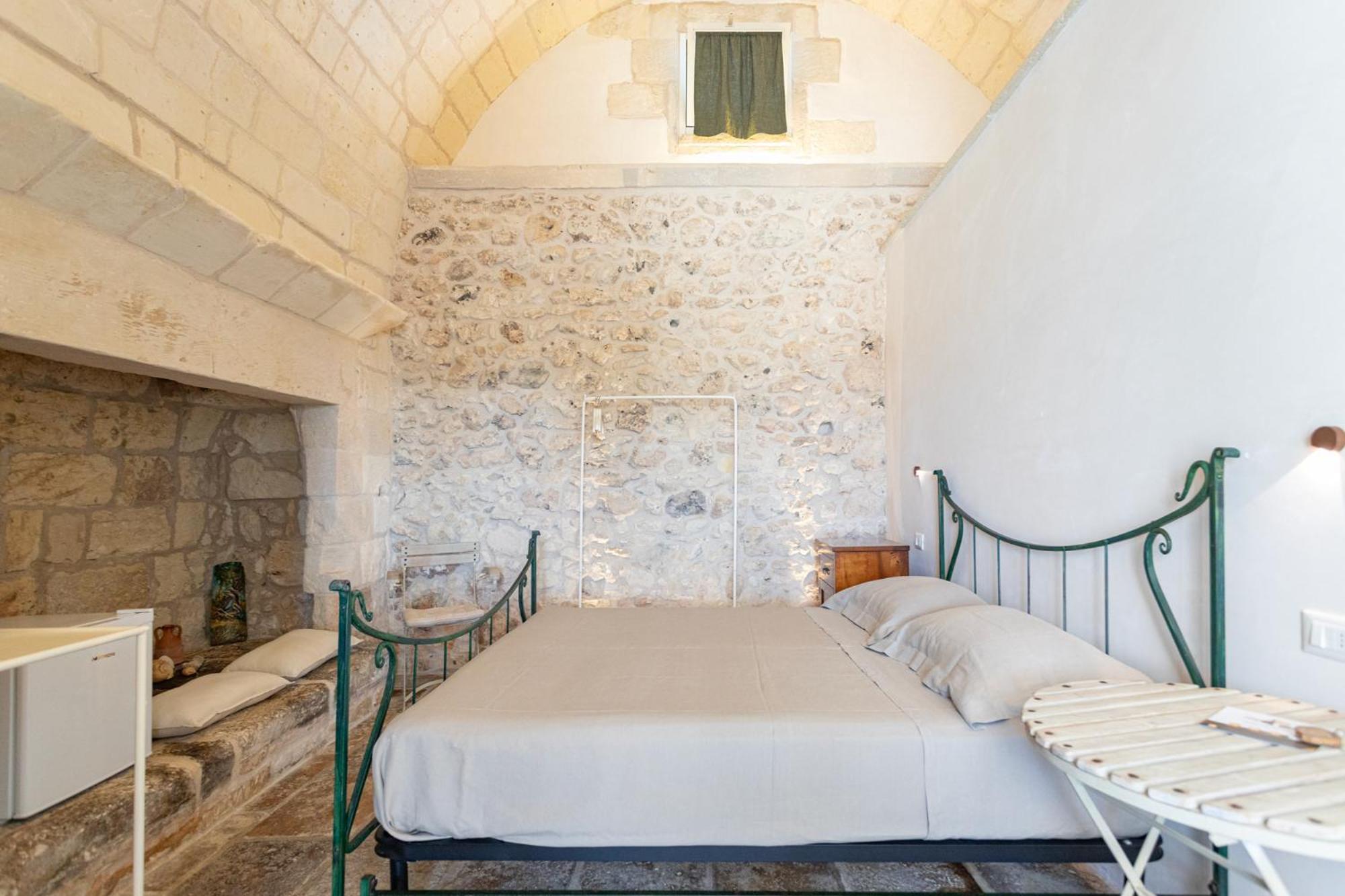 Masseria Torre Sant'Andrea Melendugno Buitenkant foto